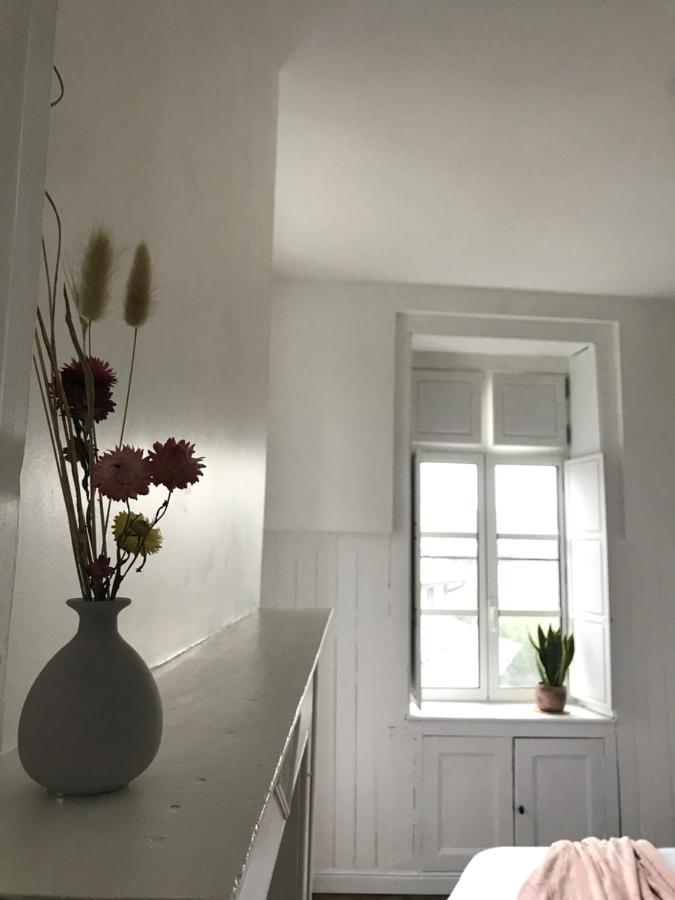 Mercier De Montigny - Les Chambres Du Beffroi - Spa Et Massage Fougères 外观 照片