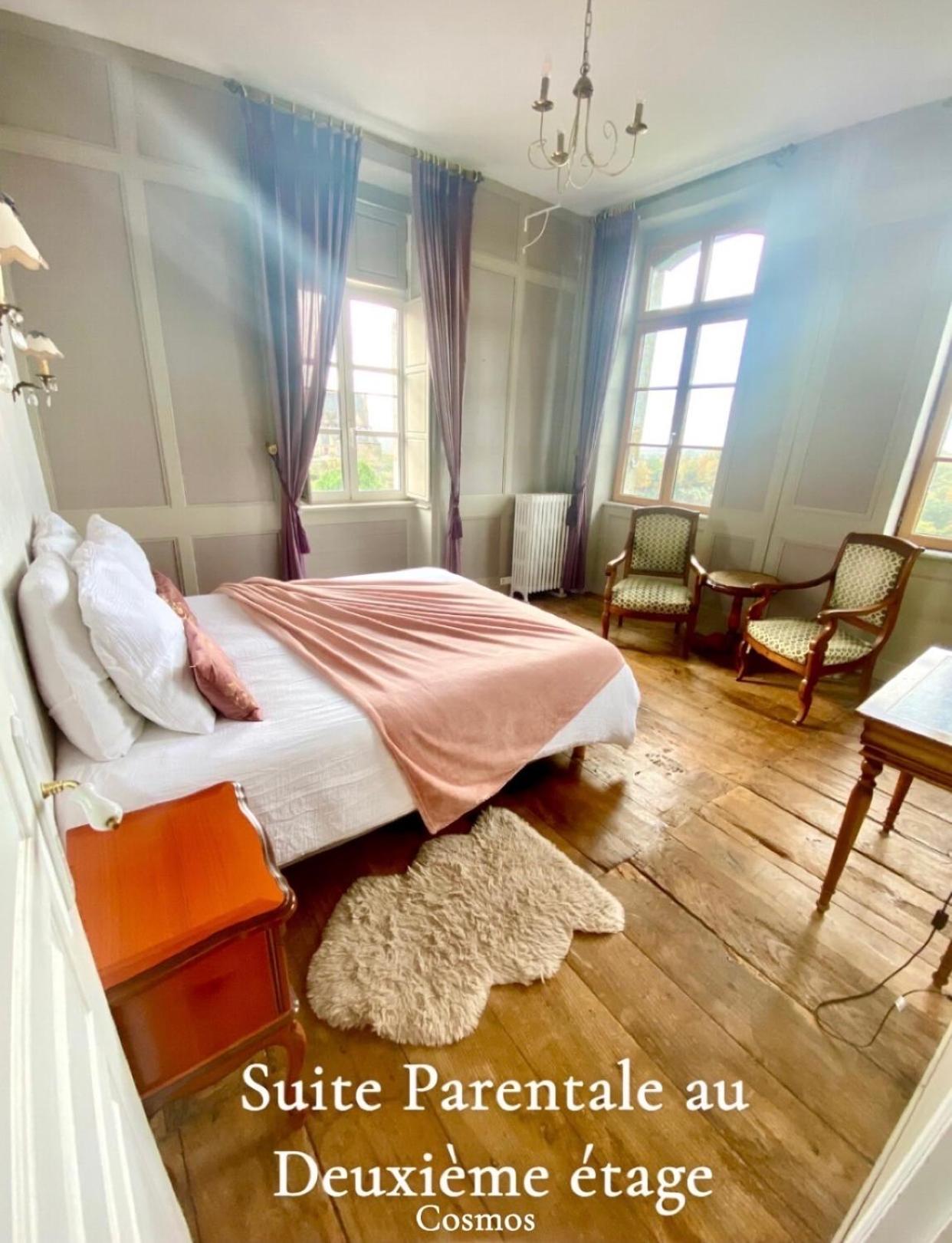 Mercier De Montigny - Les Chambres Du Beffroi - Spa Et Massage Fougères 外观 照片